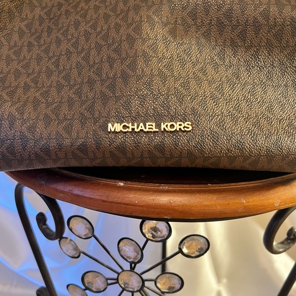 Michael Kors Black and Brown Shoulder Bag - Picture 2 of 9